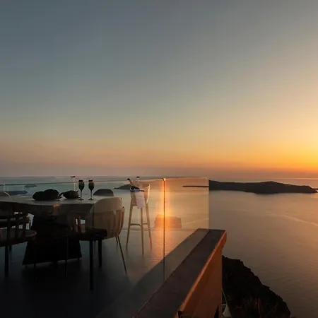 Kivotos Santorini Hotel 5*