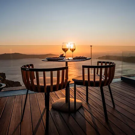Kivotos Santorini 5*