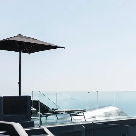 Ξενοδοχείο Kivotos Santorini 5*